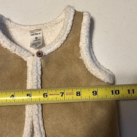 Carters tan faux suede, Sherpa lined vest, Sz 9-12 mo - Picture 5 of 6